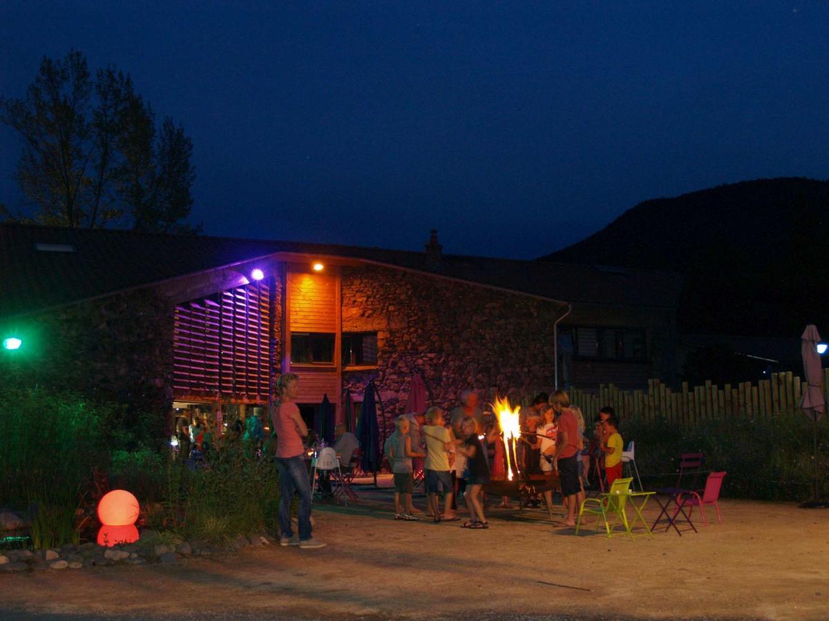 Cosycamp Hotel Chamalières-sur-Loir Buitenkant foto