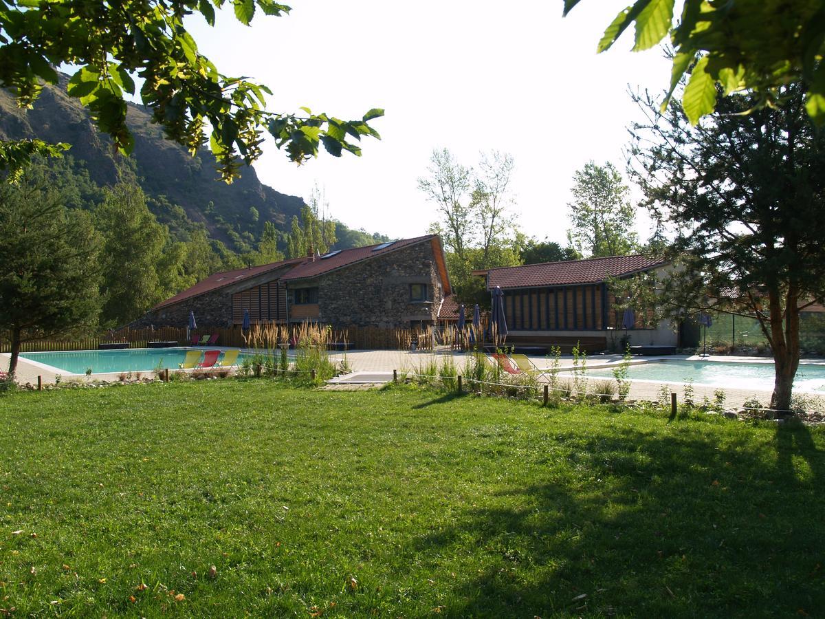 Cosycamp Hotel Chamalières-sur-Loir Buitenkant foto